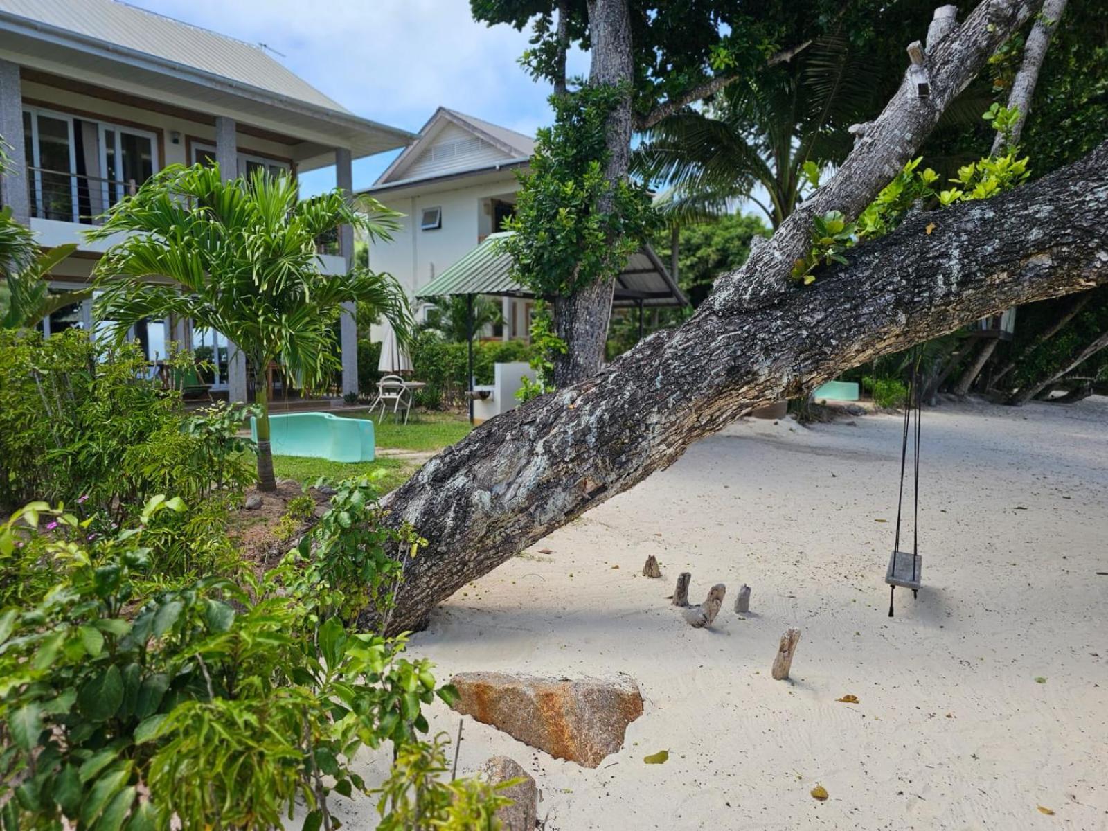 La Digue Luxury Beach & Spa Экстерьер фото