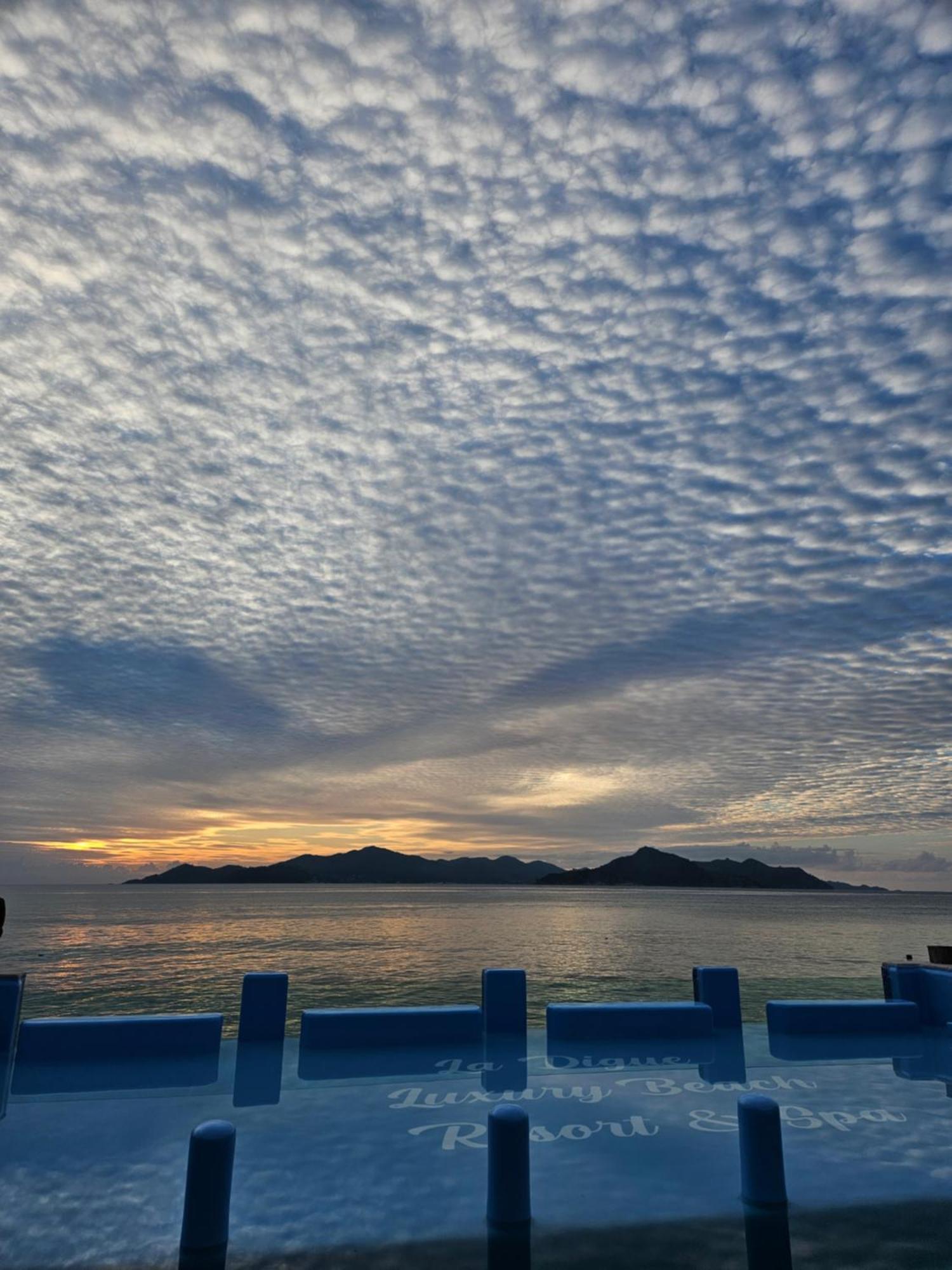 La Digue Luxury Beach & Spa Экстерьер фото